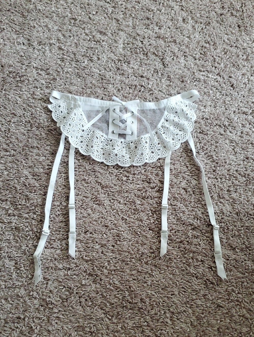 Victoria's Secret White Crochet Lace Garter Belt